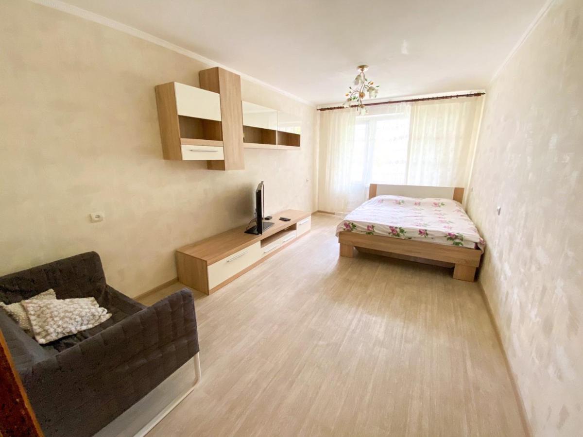 Kolodeznaja 17 Apartment Николайев Екстериор снимка