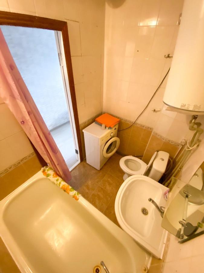 Kolodeznaja 17 Apartment Николайев Екстериор снимка